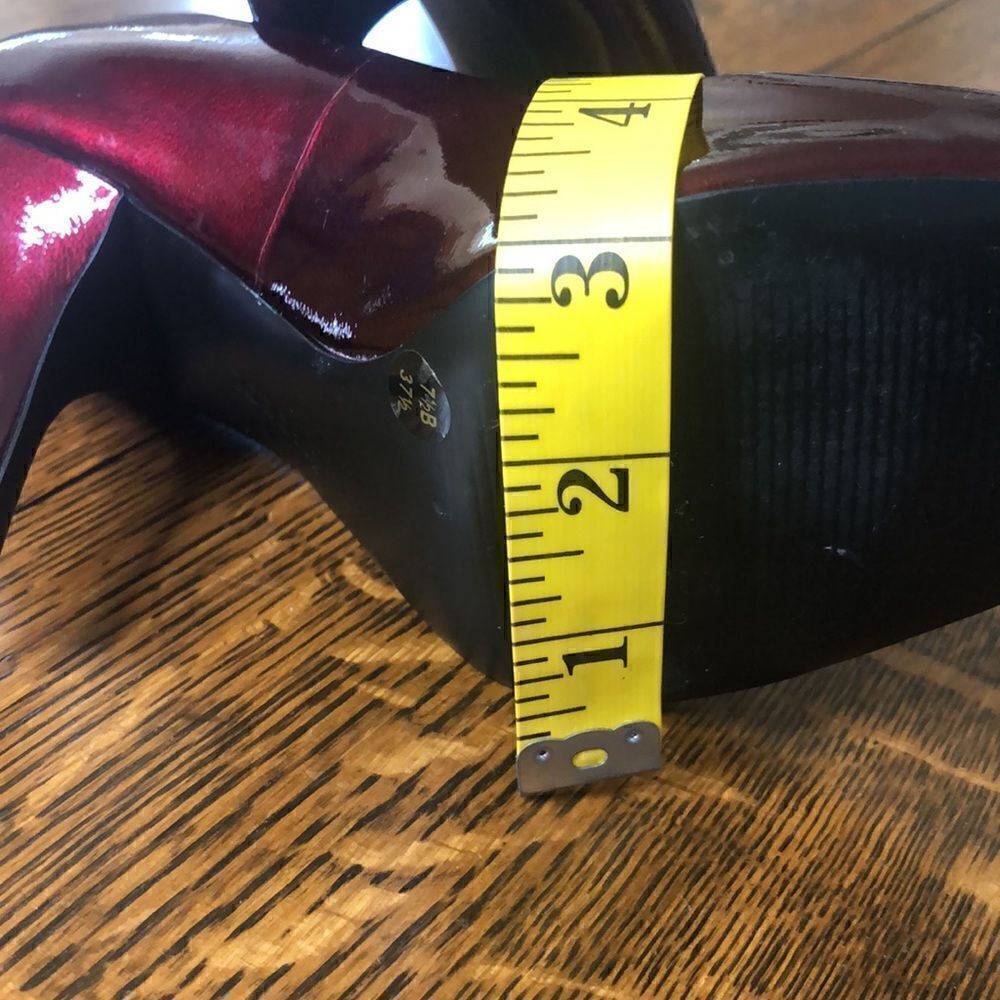 BCBGeneration Ruby Patent Leather Heels - Picture 15 of 16